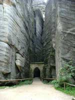 Entry to the Adrspach rocks