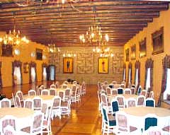Main hall of the Melnik chateau