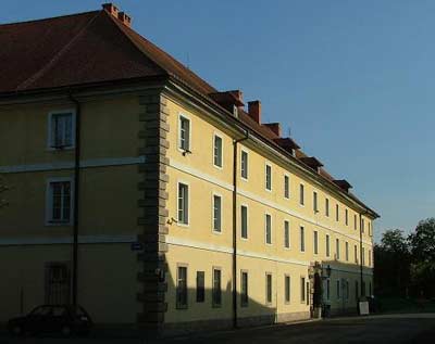 Former barracks in the large fortress